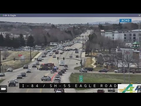 Rollover crash near I-84 snarls traffic on Eagle Road