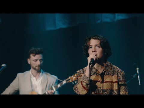 Amelia Day - Pass the Wine (The Cloves) (Live at The Spanish Ballroom)