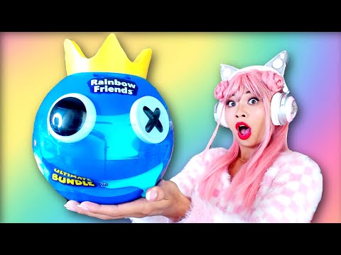 OPENING A *GIANT* RAINBOW FRIENDS HEAD! #rainbowfriends #roblox #unboxing