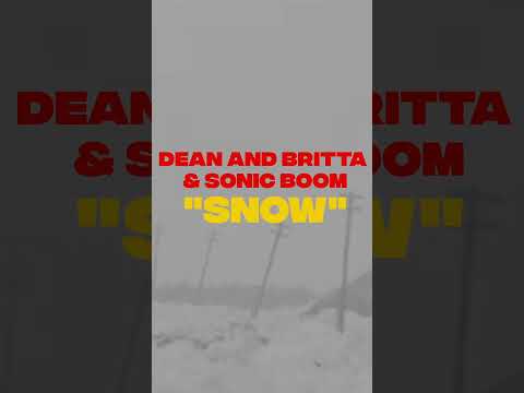 Dean & Britta and Sonic Boom - "Snow" (Official Music Video) #holiday  #holidayhits #indie #newmusic