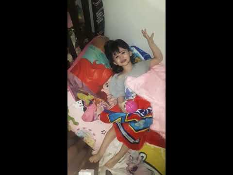 2 year old singing Part of Your World Little Mermaid