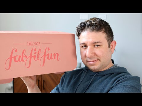 FALL FABFITFUN UNBOXING AND REVIEW! IS IT FAB FIT and FUN? | Brett Guy Glam