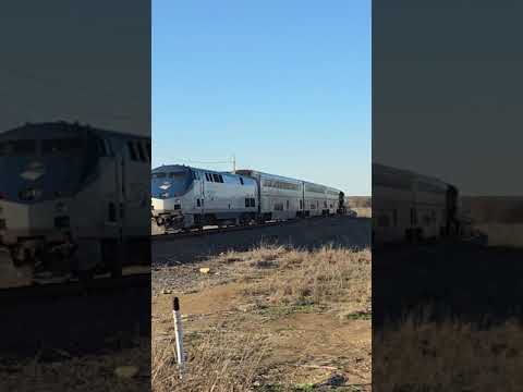 Amtrak Heartland Flyer being pulled by Union Pacific