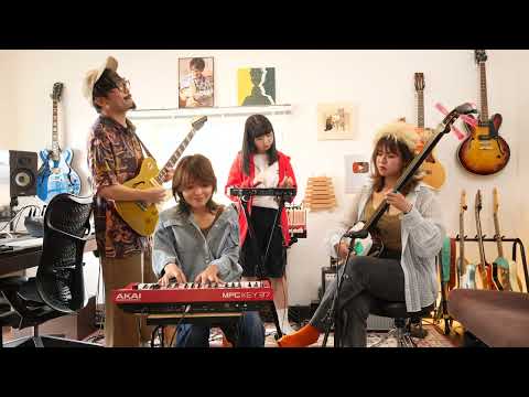 Toshiki Soejima & Nahokimama & MPC GIRL USAGI & Shinobu Kawashima(CHiLi GiRL) -  Amber