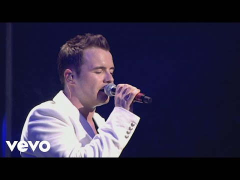 Westlife - You Raise Me Up (Live At Wembley '06)