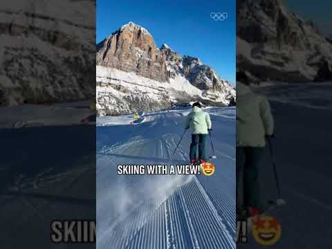 That view of the Dolomites! 😍 Italy's winter playground! 🇮🇹🏔️