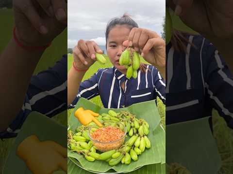 Eating Fresh Bilimbi Fruits #siscookingtv #makbangtv #mukbang #eatingshow #eatingvideos #fruit