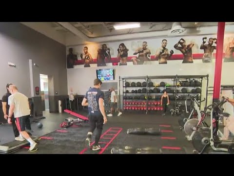 PIX11's Ben Aaron visits UFC GYM Long Island