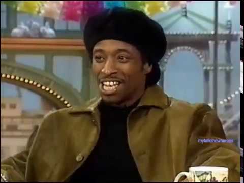 EDDIE GRIFFIN does HILARIOUS VOICES