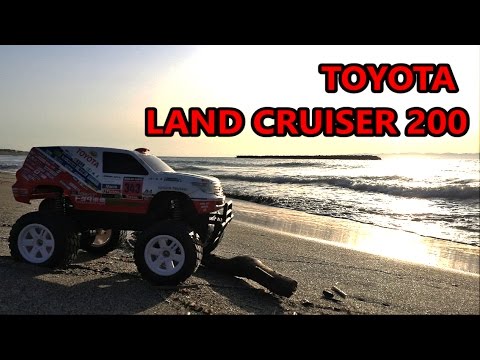 TOYOTA LAND CRUISER 200 Toyota Land Cruiser 200 Dakar Rally 2013 Participating Vehicle G DRIVE