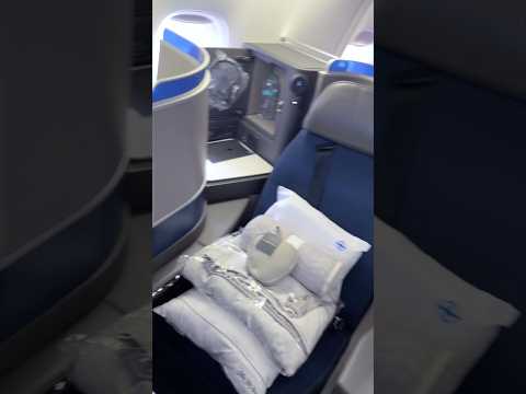 #unitedairlines #fumidesaluvold #shorts #youtubeshorts #lifestyle #vlog #shortsvideo #short