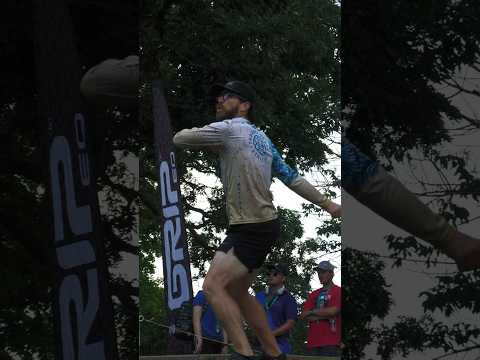 Play a hole on the DGPT w/ Eric Oakley