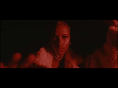 Juls featuring Niniola - Love Me (A Short Film)