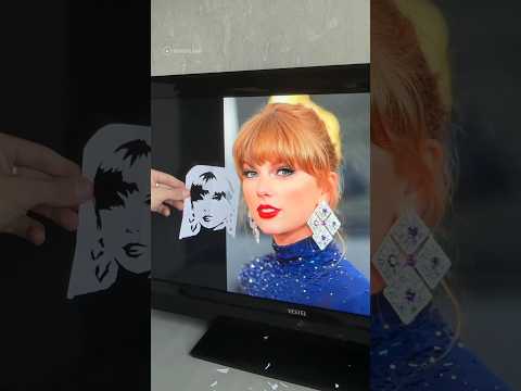 This paper-cutting artist created a portrait of Taylor Swift #shorts