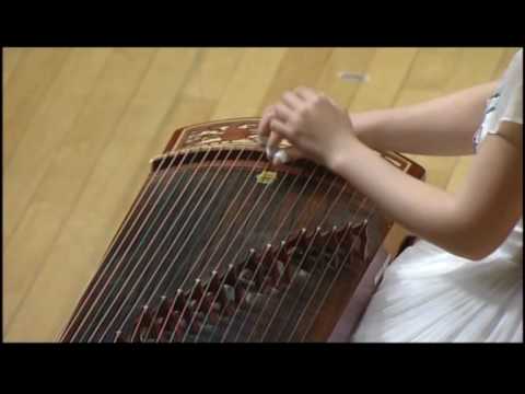 范冉古箏演奏：陌桑 GuZheng : Mulberry Tree of the Path