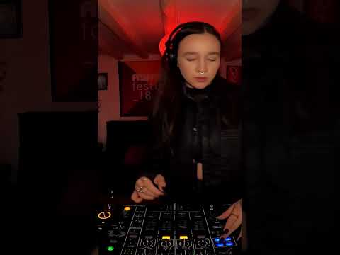 INDIE DANCE DJ SET FROM LUCRECIA #indiedance  #djset #housemusic #vibes #adamten #mitagami #party