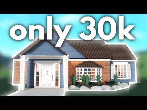 Building a Bloxburg House Using ONLY 30K!