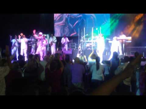 Kool & The Gang - Ladies Night (Broward Regional Park Show 2012)