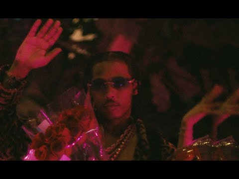 Dthang - Smoochie Valentine (Official Music Video)