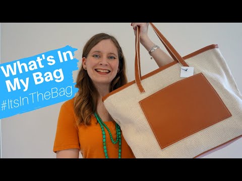 What's In My Bag: #ItsInTheBag 2021 Share The Dignity Donation