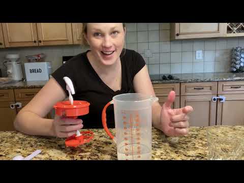 Review of the Dr. Brown's Baby Formula Mixing Pitcher