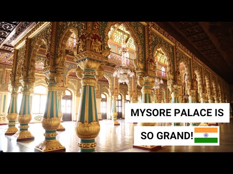 MYSORE PALACE & CHAMUNDI HILL AND TEMPLE! | Mysore Vlog