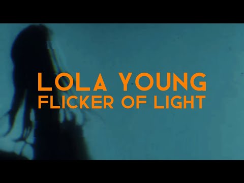 Lola Young - Flicker of Light [ lyrics ] @LolaYounggg