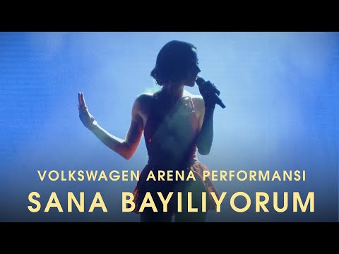 Sana Bayılıyorum | Volkswagen Arena Konseri (Canlı Performans) - Zeynep Bastık