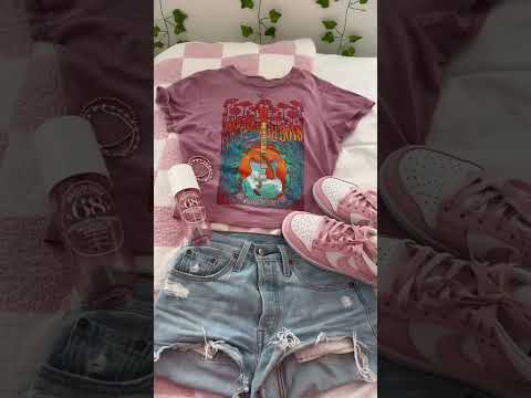 what i wear in a day (posting old tiktoks for mems) #explore #vlog #productivity #aesthetic #grwm