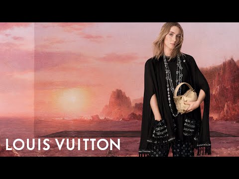 Women's Spring-Summer 2025 Collection with House Ambassador Saoirse Ronan | LOUIS VUITTON