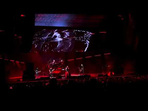 Korn Performs “Y’all Want a Single” LIVE at Midflorida Credit Union Amphitheater 9.12.24 Tampa, FL