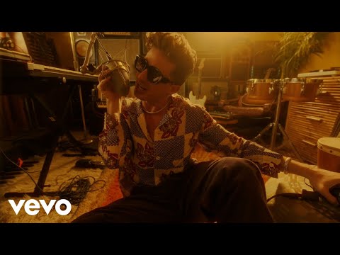 Calvin Harris - Obsessed (Official Video) ft Charlie Puth & Shenseea