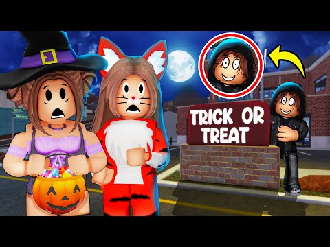 STALKER FOLLOWED US TRICK OR TREATING In Roblox Snapchat!!