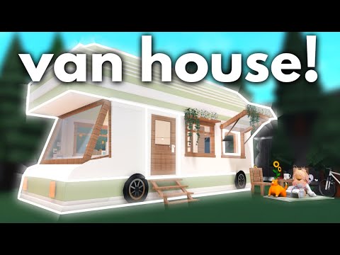 Building a CAMPER VAN HOUSE in Bloxburg