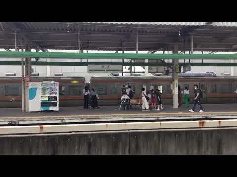 211系3000番台(高タカ) 栃木駅到着(21422Fもいるよ)