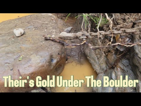 Moving Boulders To Prospect For Gold#prospecting #goldprospecting