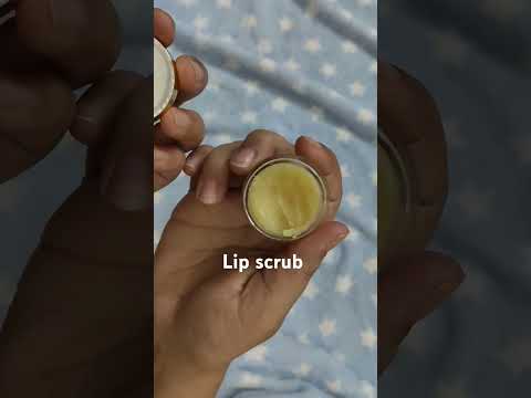 Non sponsered #reviewofaproduct #lipscrub #goodvibes