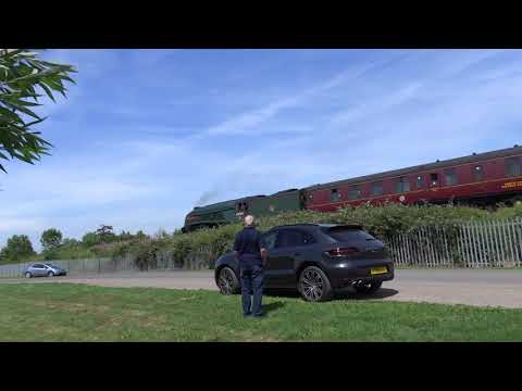 60009 Union of South Africa passing  Westbury Cement Works 18 07 2017