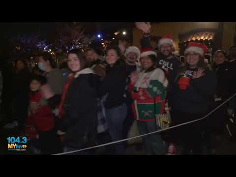 Knotts Merry Farm Holiday Party 2022