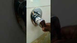 diverter fitting 👍🔧🔧 bathroom diverter installation #plumber #plumbingvideos