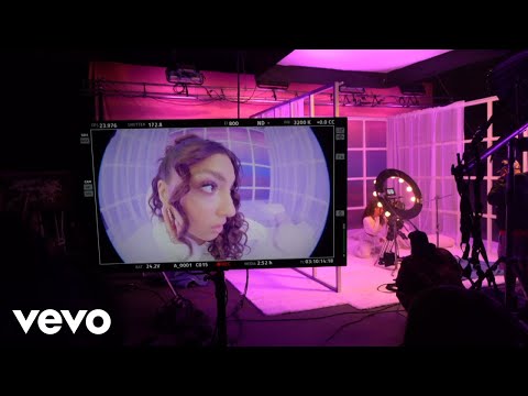 Tori Kelly - missin u (Behind The Scenes)