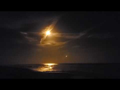 Artemis 1 launch Melbourne Beach Florida