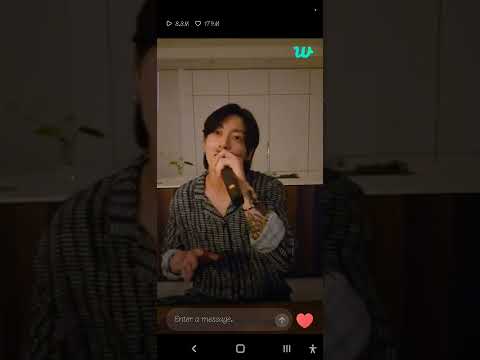 From Jungkook's Weverse Live Just now!! Borahae 💜💜💜