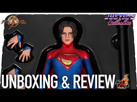 Hot Toys Supergirl The Flash Unboxing & Review