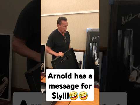 Arnold Schwarzenegger shows Sylvester Stallone a real knife !!  #schwarzenegger #stallone