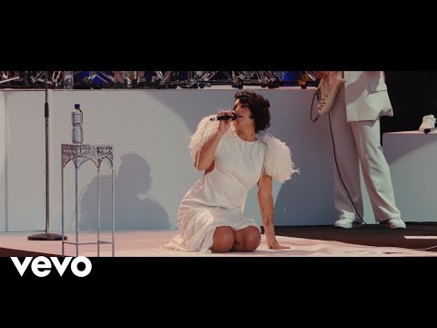 RAYE - It's A Man's Man's Man's World (Live at Montreux Jazz Festival)