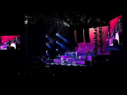 Chicago Performs “Hard Habit to Break” LIVE at Midflorida Credit Union Amphitheater 8.16.24 Tampa FL