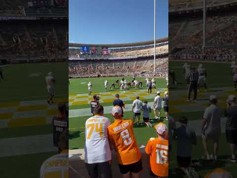 Touchdown Tennessee volunteers