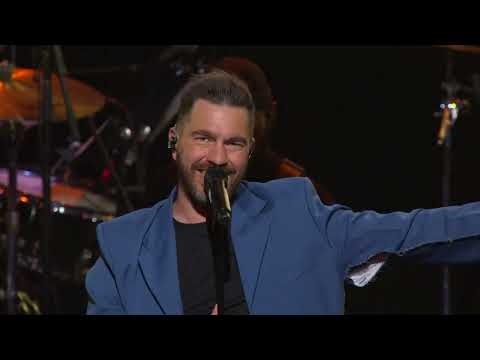 Andy Grammer - Minimum Wage (Blake Shelton Cover) [LIVE at the Keep Memory Alive Power of Love Gala]