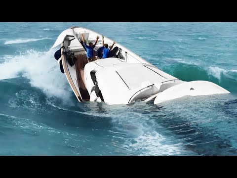 Idiots In Boats Caught On Camera !